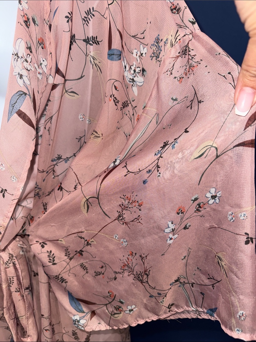 Blush Pink Floral Front-Tie Kimono Robe– Size 2XL–3XL - Picture 9 of 12